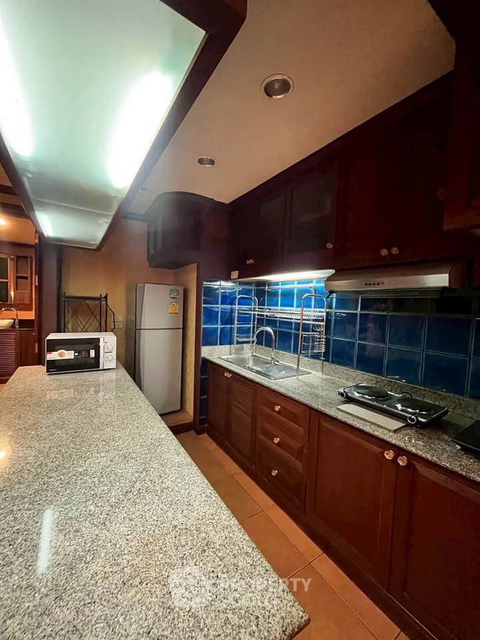 รูป คอนโด 1-ห้องนอน ที่ ณุศา สเตท ทาวเวอร์ คอนโดมิเนียม ใกล้ BTS สะพานตากสิน (ID 2608423) - รูปที่ 8/17