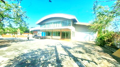 เช่าโรงงาน สถานีขนส่งชุมพร  : กระทุ่มแบน ดอนไก่ดี 1.2 กม.โกดังโรงงานพร้อมใบอนุญตลาดท่าเสา 700 ม. 2400 ตร.ม รองรับรถบรรทุกขนาดใหญ่