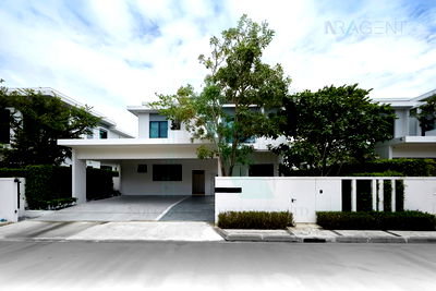 เช่าบ้านเดี่ยว ศรีวารี พลาซ่า : ให้เช่าบ้านเดี่ยว 2 ชั้น บ้านมัณฑนา บางนา กม. 15 4 ห้องนอน 5 ห้องน้ำ