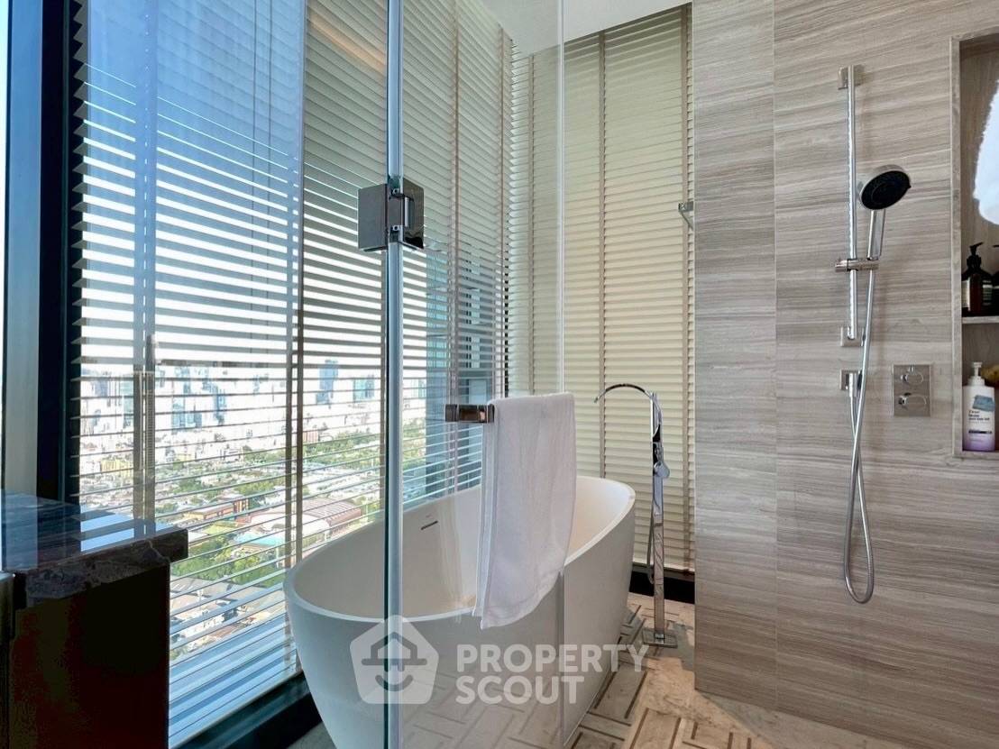 picture 3-BR Condo at One 89 Wireless near MRT Lumphini (ID 2579040) - 10/20
