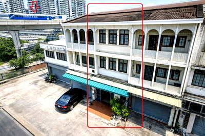 เช่าอาคารพาณิชย์ ดรีมเวิลด์ : เซ็นทรัลลาดพร้าว 900ม. BTSพหลโยธิน24 400 ม.ให้เช่าอาคารพาณิชย์ 3.5 ชั้น 2-3นอน 2 น้ำ ใกล้ 18 ตร.ว. 250 ตร.ม.