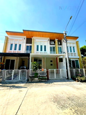 Townhouses for sale : 📌 For Sell Town house GOLDEN TOWN CHALERMPRAKIAT-SUANLUANG 2-story 3 bedroom 2 bathroom