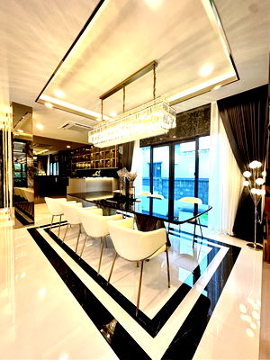 เช่าบ้านเดี่ยว ถนนพุทธมณฑล สาย 1 : ให้เช่า หรือ ขาย บ้านเดี่ยวหรู 2 ชั้น แปลงมุม สวนส่วนตัวในบ้าน  หมู่บ้าน The City ปิ่นเกล้า-บรมฯ2 ทำเลดี ติดถนนใหญ่ และตลาดสายใต้