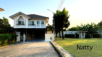 บ้านเดี่ยว กรุงเทพมหานคร : ขายบ้านเดี่ยวหลังมุม ภัสสร เพรสทีจ อ่อนนุช มีหลังเดียวในโครงการติดสวนส่วนกลาง