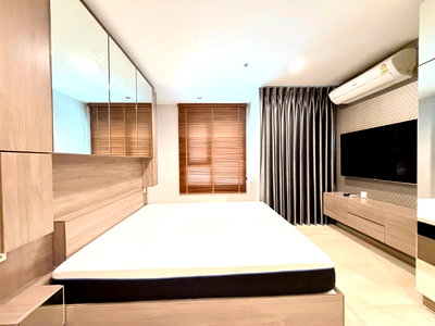 Condos for rent : For rent Life One Wireless Ready to move in (DSG557)