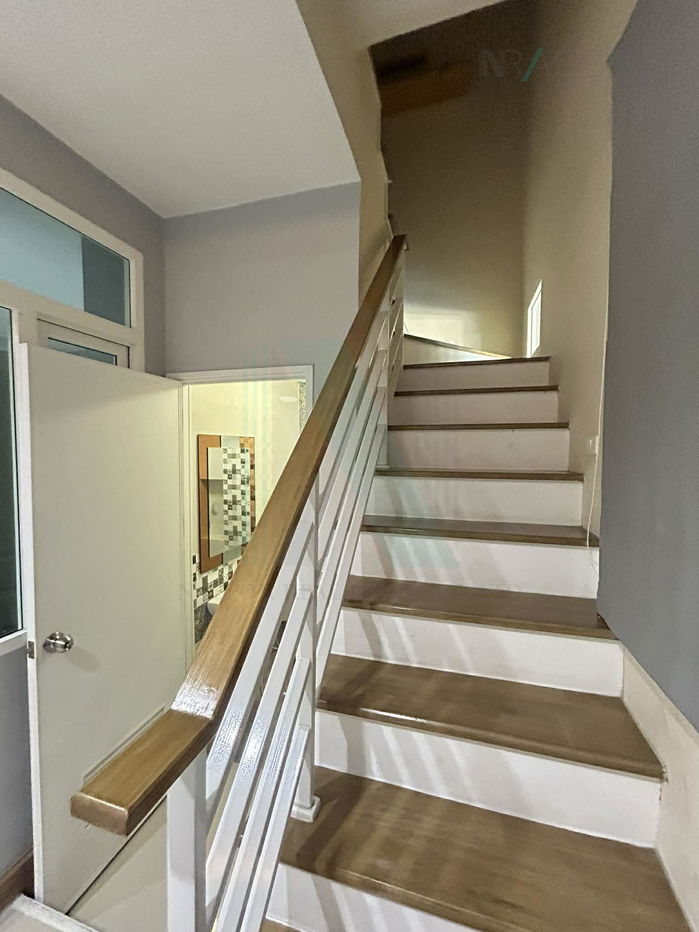 รูป 📌 ขายทาวน์เฮาส์ โครงการ โกลเด้น ทาวน์ 3 สุขสวัสดิ์-พุทธบูชา 2 ชั้น 3 ห้องนอน 2 ห้องน้ำ - รูปที่ 5/8