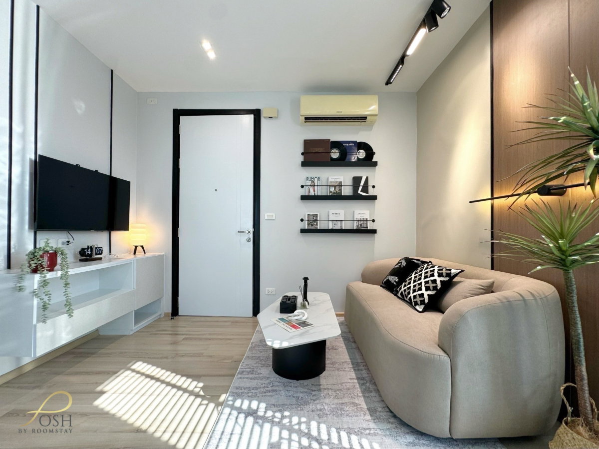 Agents welcome! Newly renovated 1-bedroom corner condo at The Base Uptown, conveniently located near the Lotus Samkong–Kathu intersection. - image 2