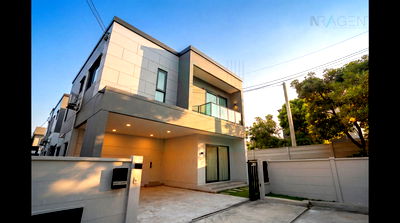 ขายบ้านเดี่ยว : ขายบ้านเดี่ยว โครงการ เซนโทร บางนา 2 ชั้น 3 ห้องนอน 3 ห้องน้ำ