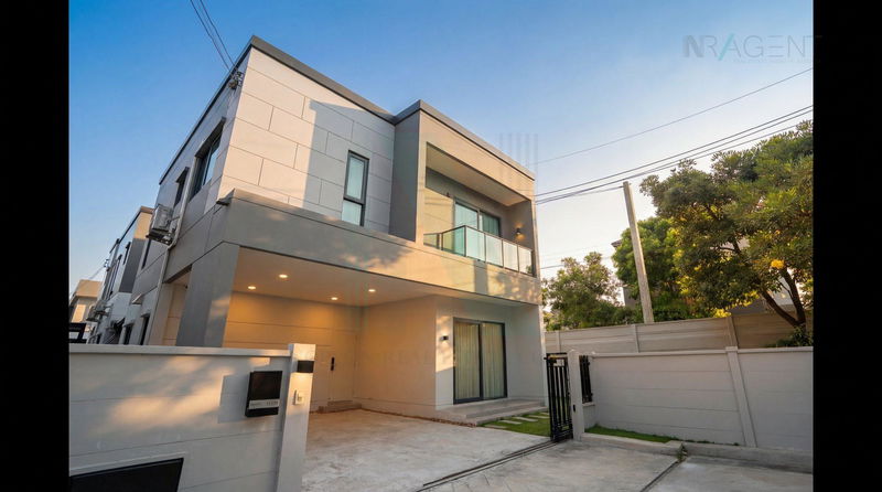 Houses for sale : For Sell House CENTRO BANGNA 2-story 3 bedroom 3 bathroom