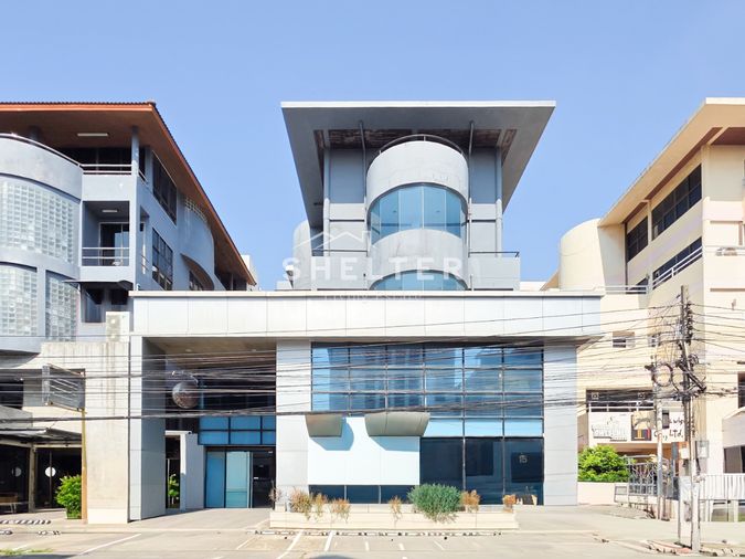 อาคารพาณิชย์ 5 ชั้น ทาวน์อินทาวน์ ให้เช่า พร้อมเข้าอยู่ ✨