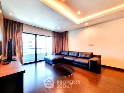 Condos for rent : 3-BR Condo At Sathorn Gardens, 15th+ Floor • MRT Silom (ID 2593722)