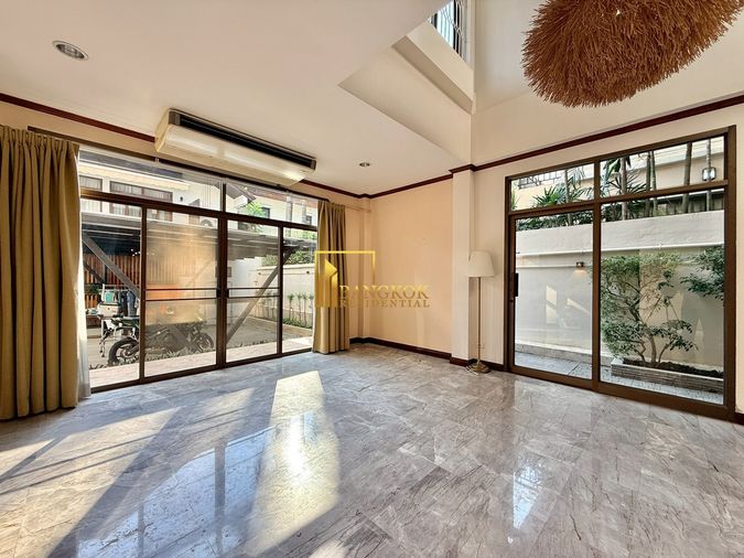 5-bed house for rent, 350 sqm, 1 sq wah, Khlong Toei