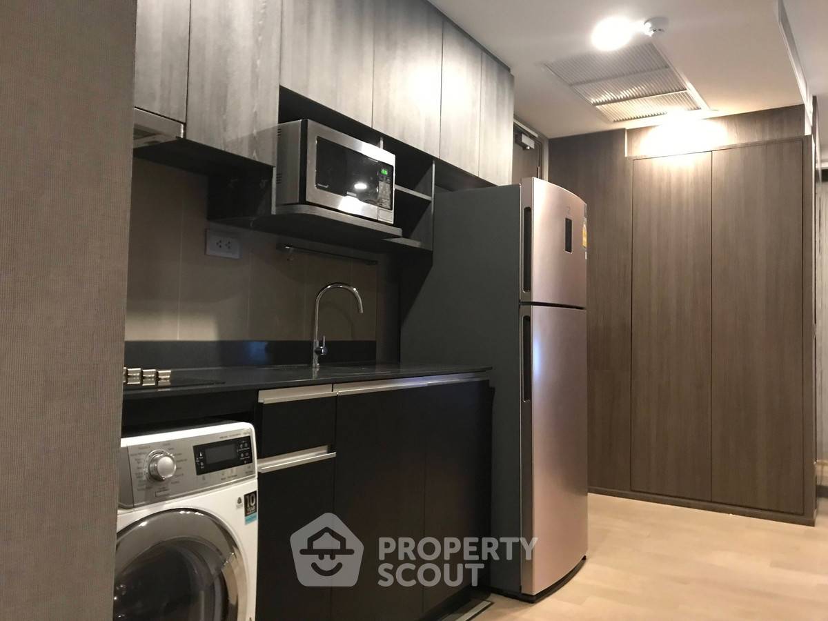 picture 2-BR Condo at Ashton Chula Silom near MRT Sam Yan (ID 2625146) - 6/8