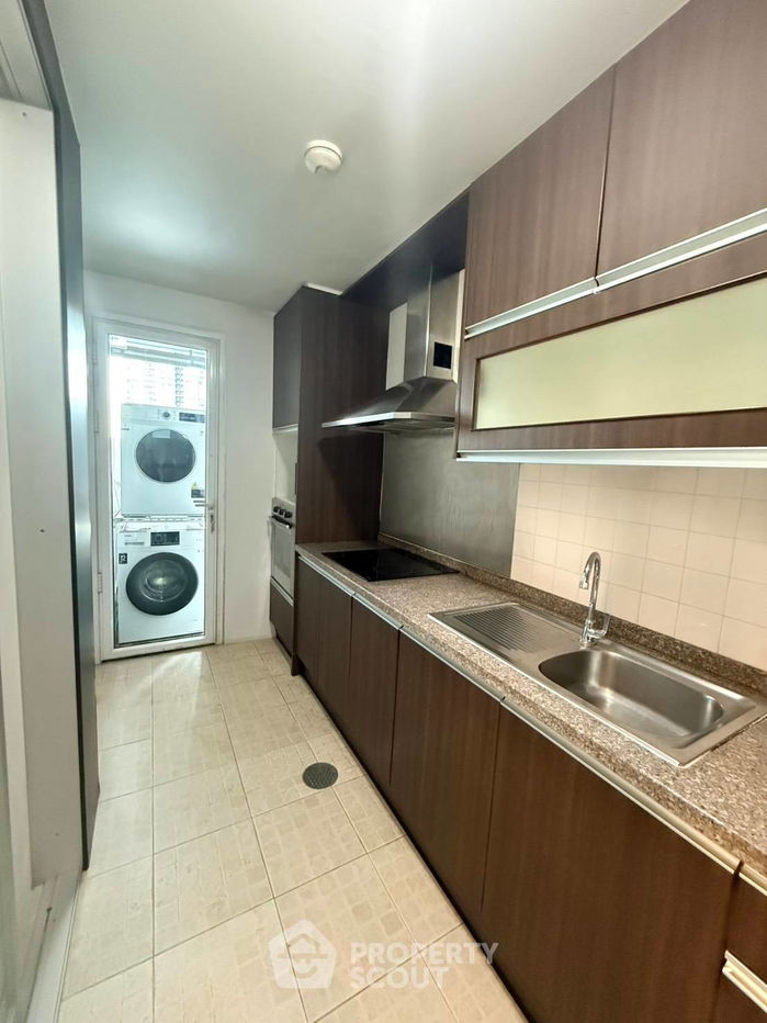 รูป คอนโด 2-ห้องนอน ที่ อเวนิว 61 คอนโดมิเนียม ใกล้ BTS ทองหล่อ (ID 2434862) - รูปที่ 6/10