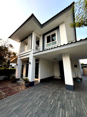 บ้านเดี่ยวให้เช่า :  ให้เช่าบ้านเดี่ยว หลังมุม เสนาวิลล์ คู้บ้อน ซอย 27 พร้อมอยู่