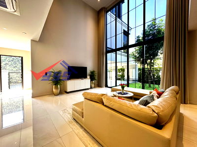 เช่าบ้านเดี่ยว เขตสะพานสูง : ให้เช่าบ้านเดี่ยว 4 ห้องนอน ตกแต่งหรูหรา ใกล้ Brighton College Bangkok