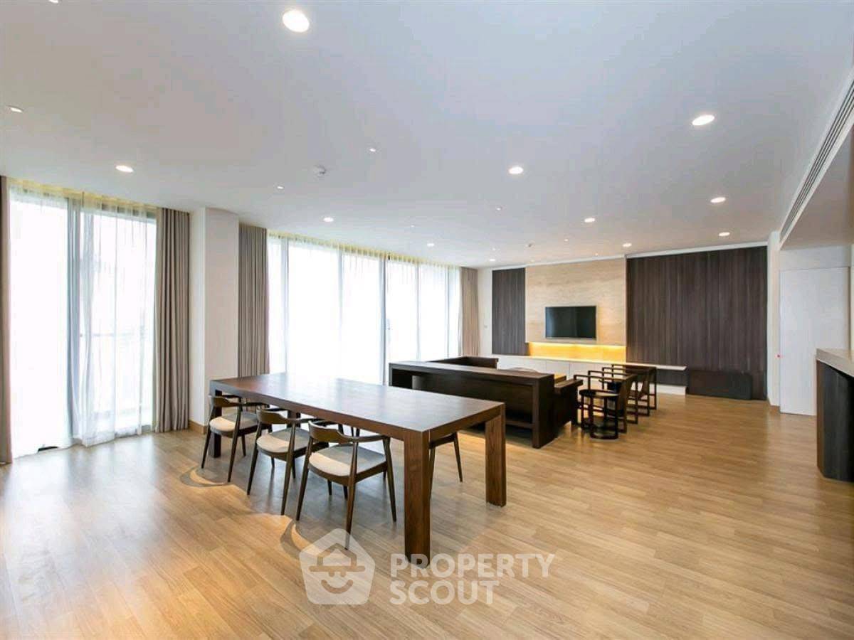 รูป คอนโด 3-ห้องนอน ที่ พาร์ค คอร์ท สุขุมวิท 77 ใกล้ BTS อ่อนนุช (ID 2605759) - รูปที่ 2/5