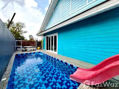 Houses for rent Stamford International University Hua Hin : 3 Bedrooms House with a Pool for Rent at Baan Phitawan 6031750