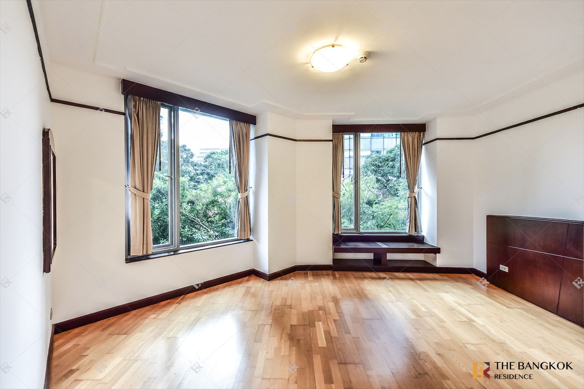 รูป 🌿🏙️  All Season Mansion - ห้องใหญ่ บรรยากาศสงบ ใจกลางเมือง เพลินจิต ใกล้ Bts เพลินจิต - รูปที่ 2/14