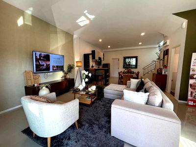 ทาวน์โฮม เชียงใหม่ : ขายทาวน์เฮ้าส์ โครงการ อรสิริน วิลล์ เชียงใหม่ ติดถนนหลัก ตกแต่งพร้อมอยู่ (H355) T.0946511456