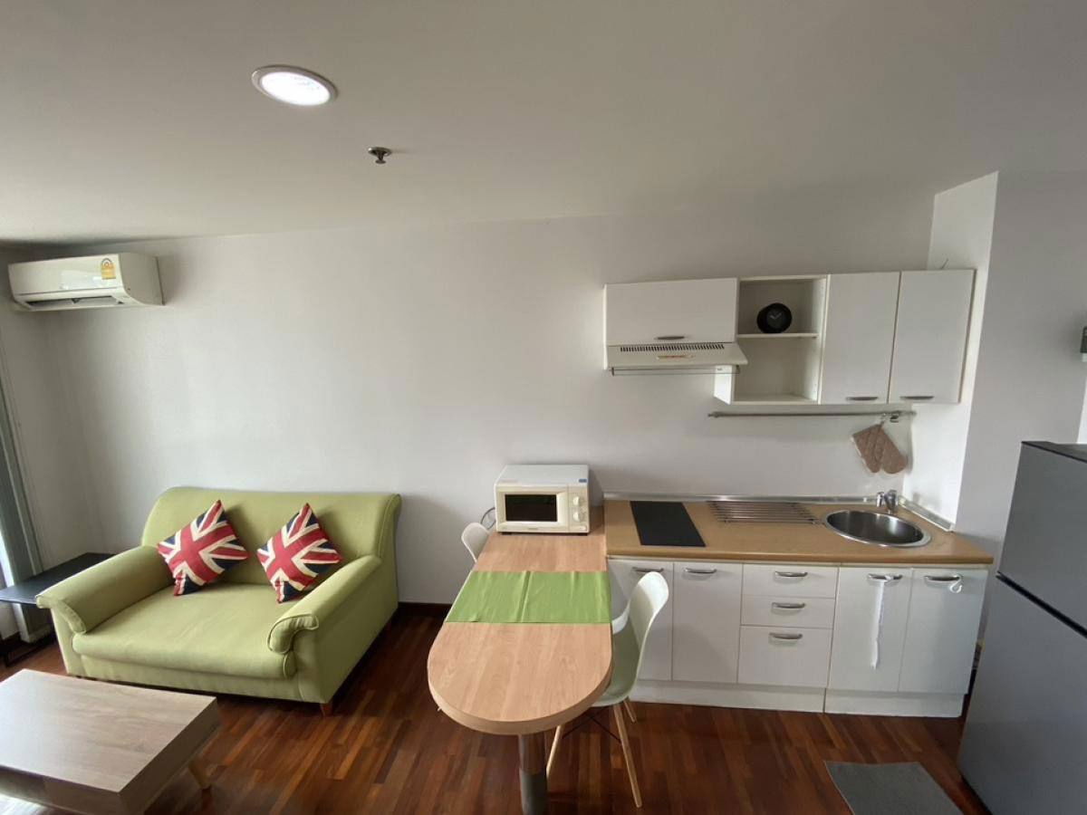 รูป Baan Pathumwan【𝐑𝐄𝐍𝐓】🔥คลาสสิกนุ่มลึก ห้องโปร่ง อยู่สบาย เหมาะกับคนรักความสงบ🔥 ติดต่อไลน์ไอดี: @hacondo - รูปที่ 8/10