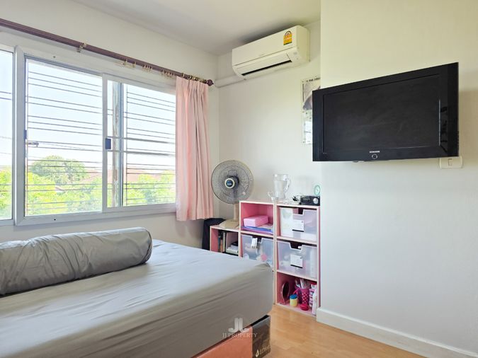 3-bed townhouse for sale, 150 sqm, 23.3 sq wah, Town Plus Rama 9