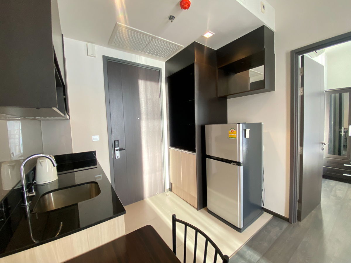 picture Edge Sukhumvit 23 - 1bed/ 1bath, 21 floor, city view (unblock)  - 7/12