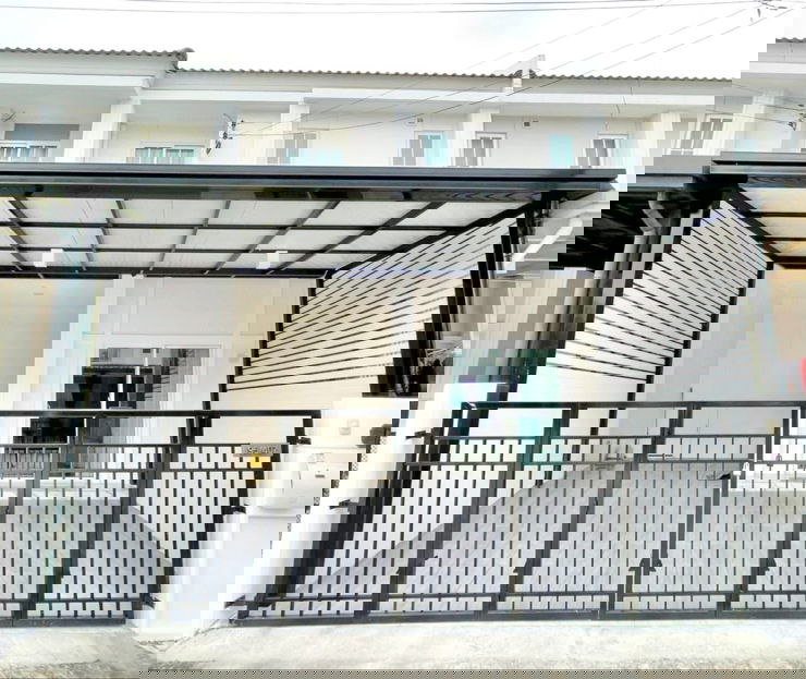 ทาวน์โฮมให้เช่า : ให้เช่าเดอะ คอนเนค บางนา-ศรีวารี 1 (The Connect Bangna-Srivaree 1) ต.บางโฉลง อ.บางพลี