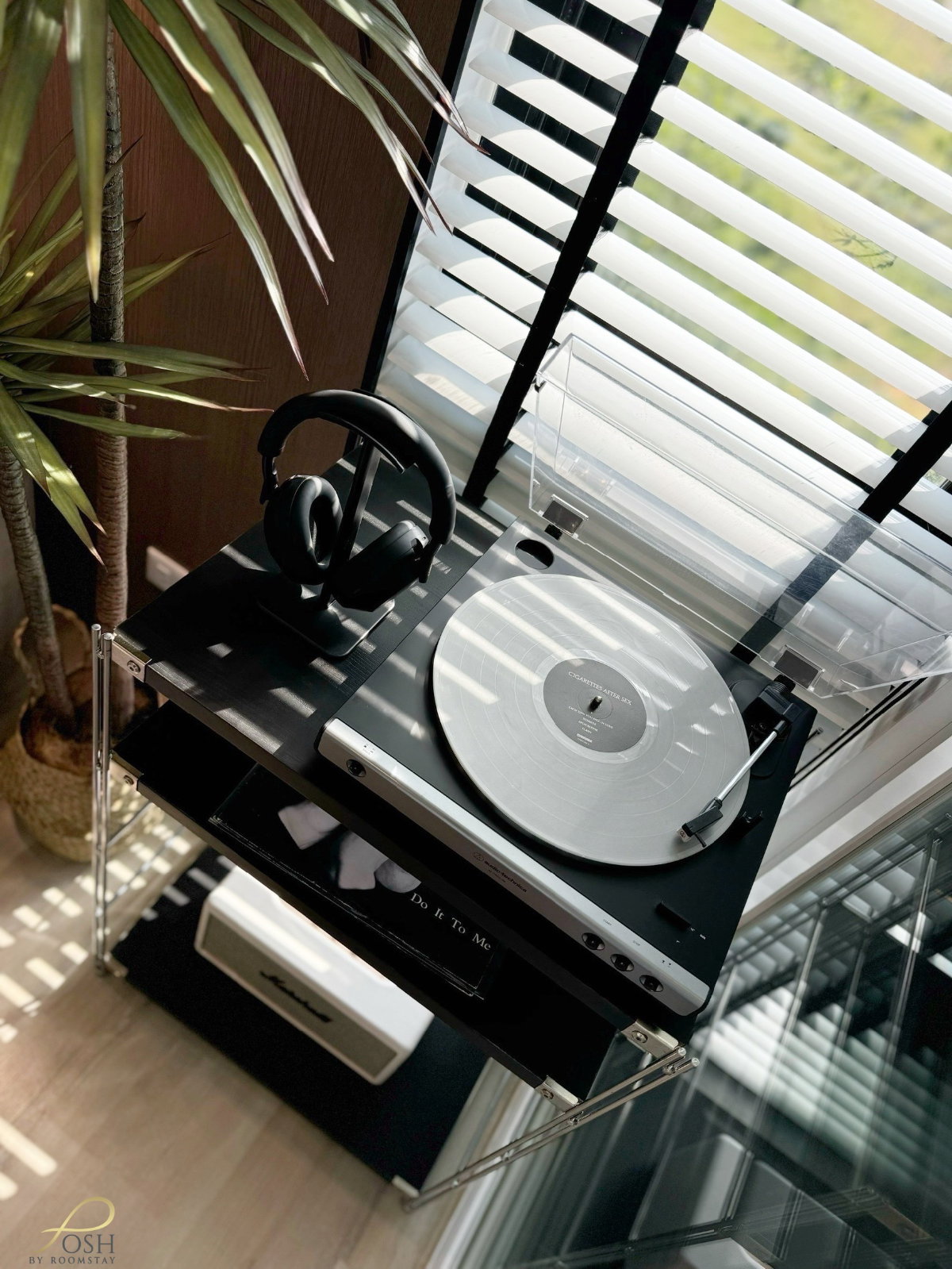 Agents welcome! Newly renovated 1-bedroom corner condo at The Base Uptown, conveniently located near the Lotus Samkong–Kathu intersection. - image 4