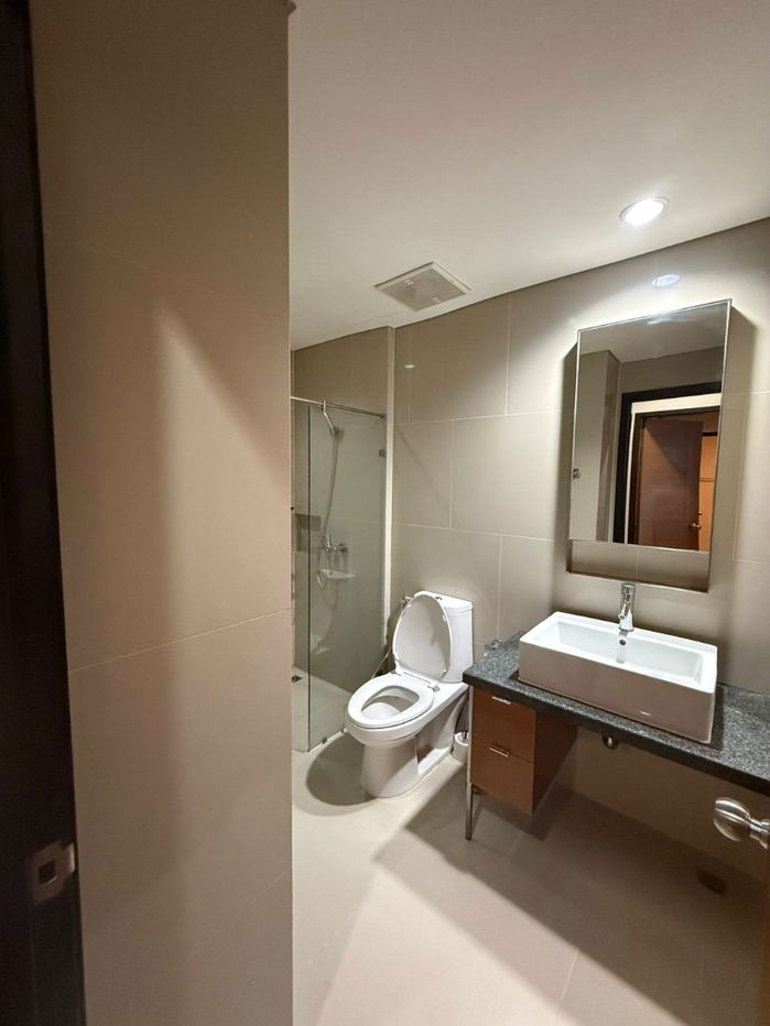 รูป ให้เช่า คอนโด วิลล่า สาทร BTS กรุงธนบุรี BTS Krung Thonburi 50 เมตร - รูปที่ 12/16