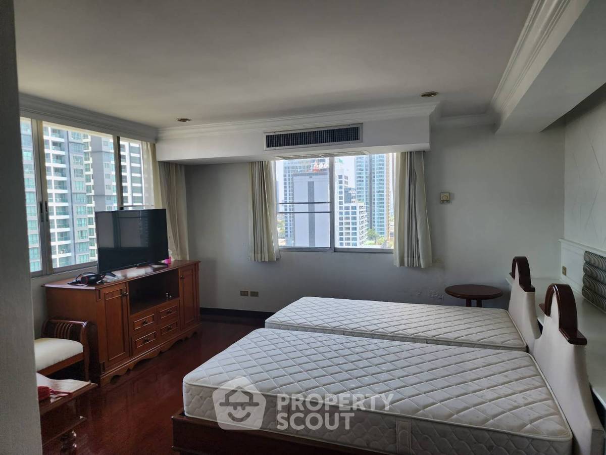 รูป คอนโด 3-ห้องนอน ที่ ดีเอส ทาวเวอร์ 1 ใกล้ BTS พร้อมพงษ์ (ID 2439516) - รูปที่ 11/17