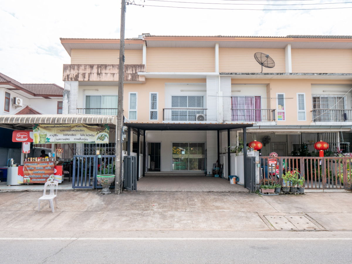 รูป #ขายบ้านริมแม่น้ำโขง #เมืองนครพนม ทำเลดีมากๆ สวยสภาพดี 95% ขายถูก พร้อมอยู่ได้เลย 100 เมตร ถึงริมโขง #ขายทาวน์เฮาส์ริมโขง 2 ชั้น ขนาด 34.9 ตรว. - รูปที่ 14/56