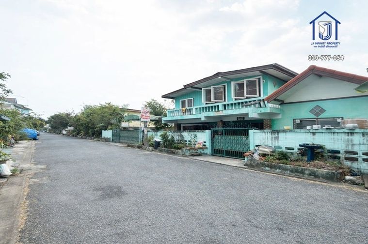 7-bed house for sale, 240 sqm, 68 sq wah, Pin Charoen 2