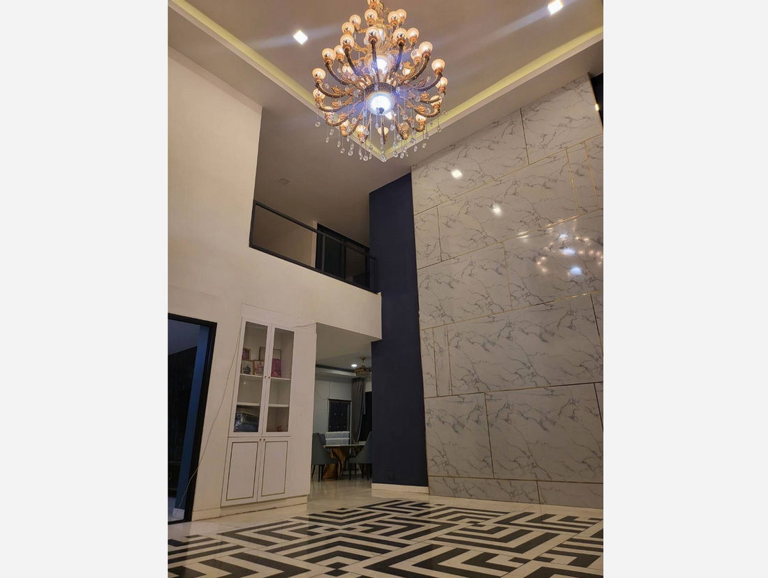 picture Call : 095-236-1424 Commercial building with Elevator, Rangsit-Pathum Thani Rd, Ban Klang, Mueang Pathum Thani - 7/13