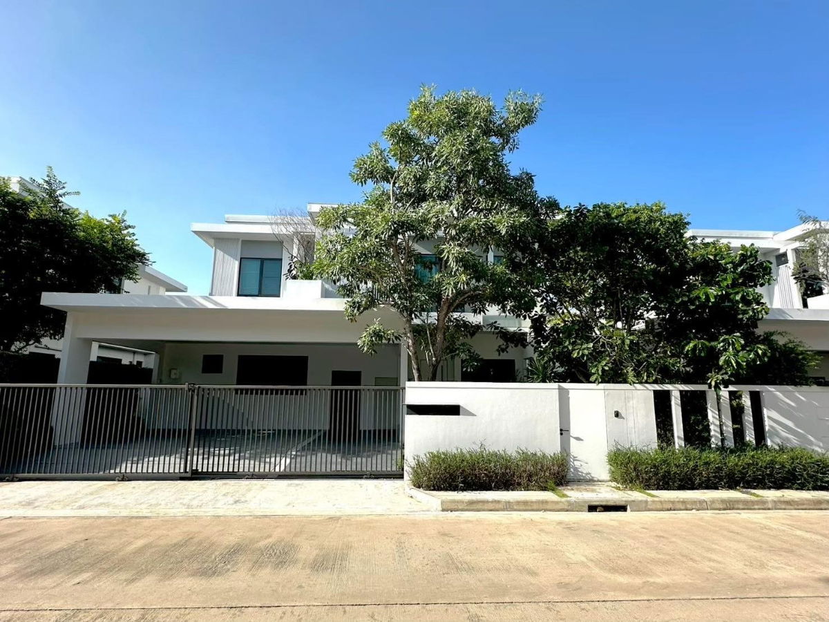 รูป ให้เช่าบ้านเดี่ยว 4 ห้องนอน มัณฑนา บางนา กม.15 - รูปที่ 1/11