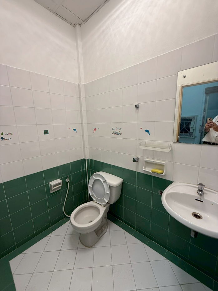 รูป ให้เช่าทาวน์เฮ้าส์หลังมุม มี 3 ห้องนอน 2 ห้องน้ำ หมู่บ้านอรุณวรรณ 3 ถนนสุขาภิบาล 5 ซอย 90 แขวงออเงิน - รูปที่ 8/13