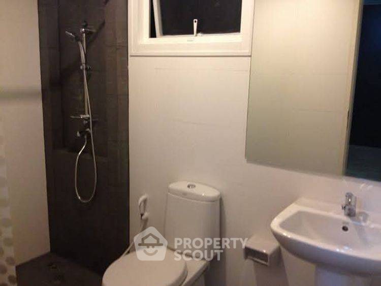 รูป ทาวน์เฮ้าส์ 4-ห้องนอน ใกล้ MRT รัชดาภิเษก (ID 2624739) - รูปที่ 4/9