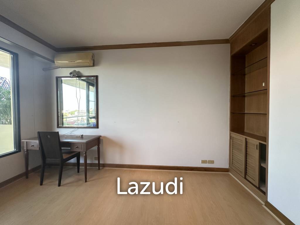 รูป 1 bed 1 bath condo 88 sqm. Baan Chao Praya for sale - รูปที่ 4/11