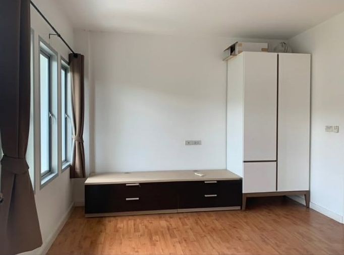 3-bed townhouse for rent, 180 sqm, 22.3 sq wah, Vista Park Ratchada - Ramintra