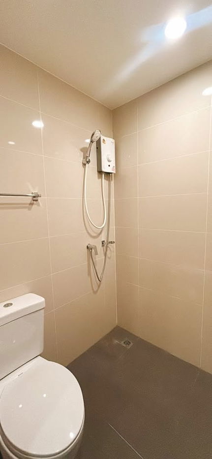 รูป ให้เช่า เอ สเปซ เมกา มีเฟอร์นิเจอร์+เครื่องใช้ไฟฟ้าครบ - รูปที่ 12/12