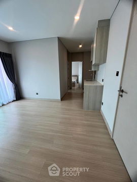 2-BR Condo at Lumpini Park Phahon 32 near BTS Sena Nikhom (ID 2632910)