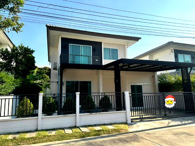 เช่าบ้านเดี่ยว โรงเรียนนานาชาติสิงคโปร์นนทบุรี (เอสไอเอสบี วิทยาเขตนนทบุรี) : 🏡 ให้เช่าบ้านเดี่ยว 2 ชั้น เซนโทร ชัยพฤกษ์–แจ้งวัฒนะ 1 4 ห้องนอน 4 ห้องน้ำ พร้อมเข้าอยู่ ทำเลดี ใกล้ห้าง เดินทางสะดวก