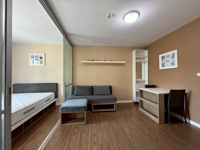 ปล่อยเช่า D condo nim ติดเซ็นทรัลเฟส วิวนอก ห้องไม่เคยปล่อยเช่า ว่างพร้อมอยู่
