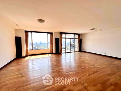 ขายคอนโด : คอนโด 3-ห้องนอน ที่ ออลซีซั่น แมนชั่น คอนโดมิเนียม ใกล้ BTS เพลินจิต (ID 2625663)