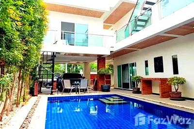 Houses for rent Muang Phuket Phuket : 4 Bedroom Villa for rent in Rawai, Phuket  6033600