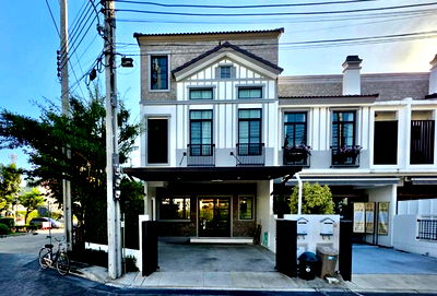 Houses for rent Raffles International College : Town Home For Rent Indy 5 Bangna Km.7 Samut Prakan