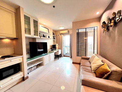 Condos for sale : Beautiful, ready-to-move-in condo at IVY River. Fully furnished 1-bedroom unit. Inquire now! ️Line ID: @825clppm