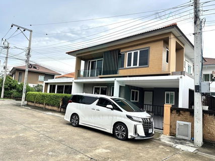 📌 ขายบ้านเดี่ยว โครงการ โกลเด้น วิลเลจ อ่อนนุช - พัฒนาการ 2 ชั้น 4 ห้องนอน 4 ห้องน้ำ