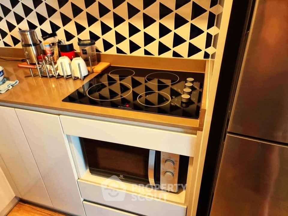 รูป คอนโด 2-ห้องนอน ที่ มาเอสโตร 01 สาทร - เย็นอากาศ ใกล้ MRT คลองเตย (ID 2631878) - รูปที่ 9/9