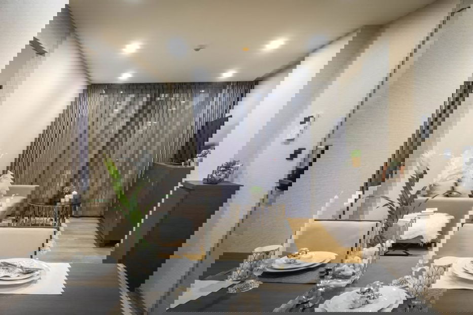 picture KL05220 - Klass Laungsuan : BTS ChitLom - 4/8